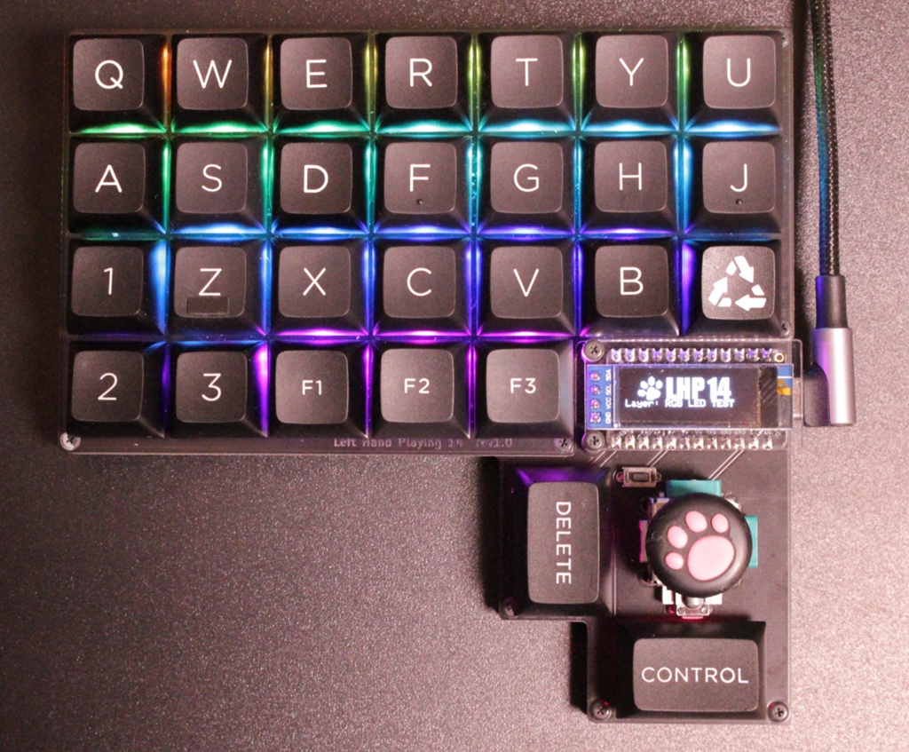 Final Fantasy XIV 左手デバイス FFXIV」吉田直樹氏完全監修の左手用デバイスが新カラーで再登場