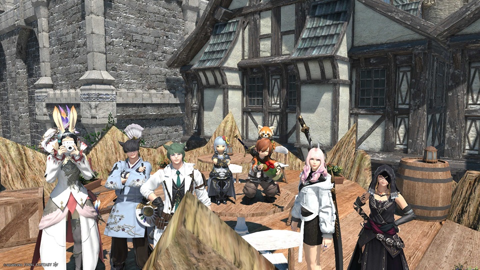 ファイナルファンタジー14　 開発、コミュニティスタッフ直筆サイン入り ファイナルファンタジー14 開発、コミュニティスタッフ直筆