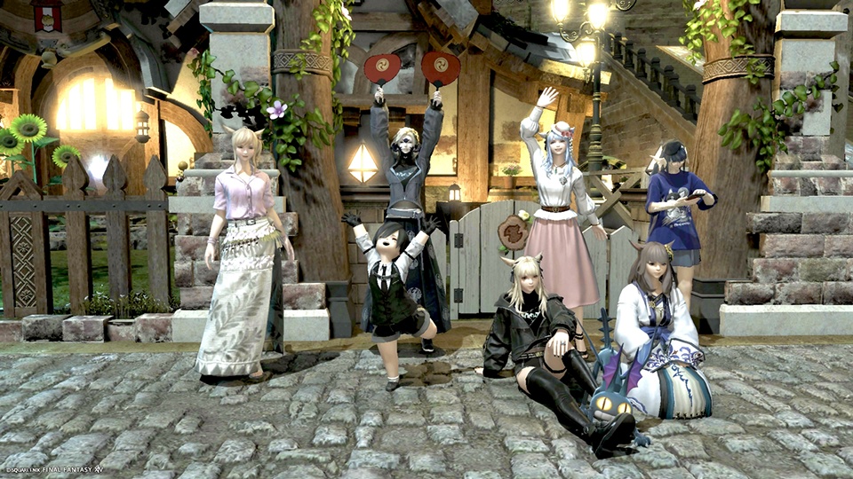 ファイナルファンタジー14　 開発、コミュニティスタッフ直筆サイン入り ファイナルファンタジー14 開発、コミュニティスタッフ直筆