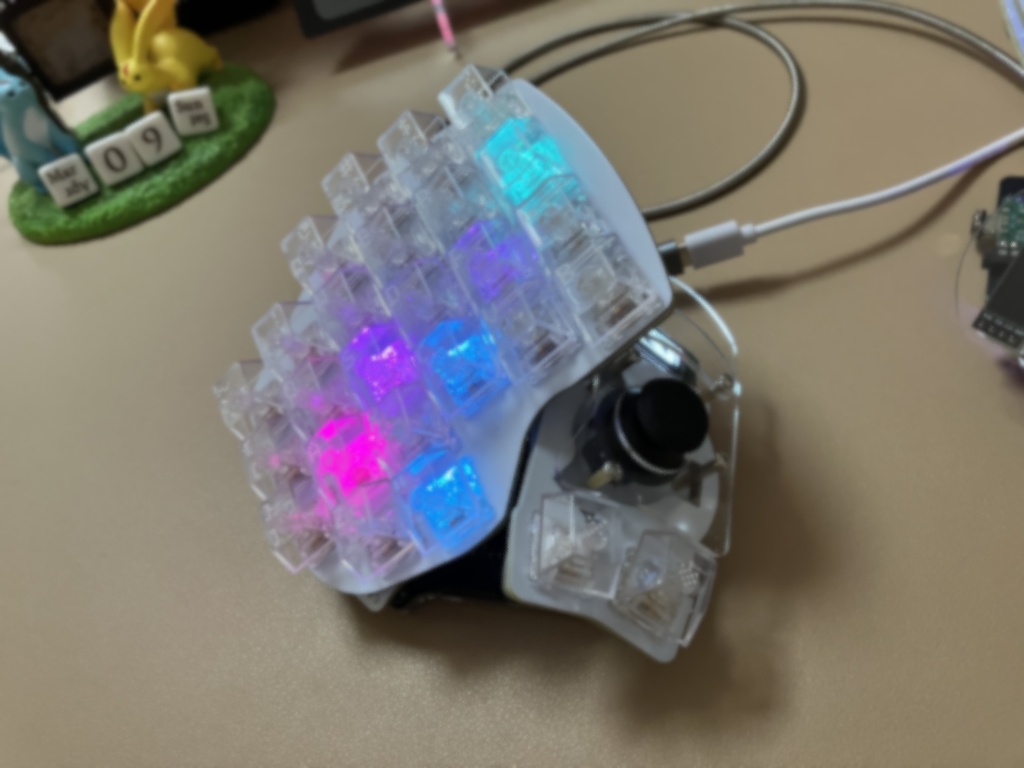 Killer Whale LED付、サイドユニット全部有、片手デバイス用途も可 自作キーボードキット、Killer Whaleを組み立てる - SIDACONFIG.COM